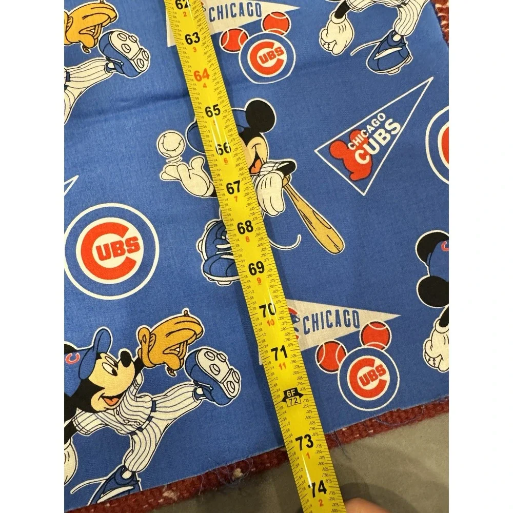 MLB Mickey Mouse Chicago Cubs 2 yards (73 by 43